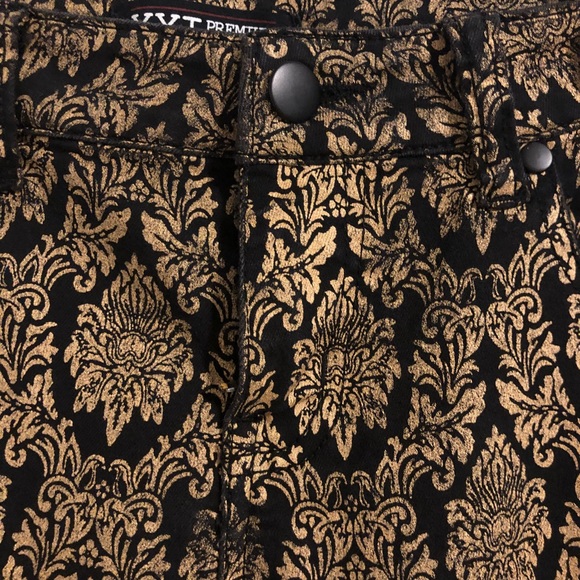 XXI Premium Denim black+gold jacquard skinny jeans - Picture 5 of 10